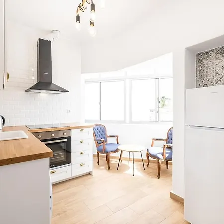 Serafim - Heart Of The Old Town * Albufeira